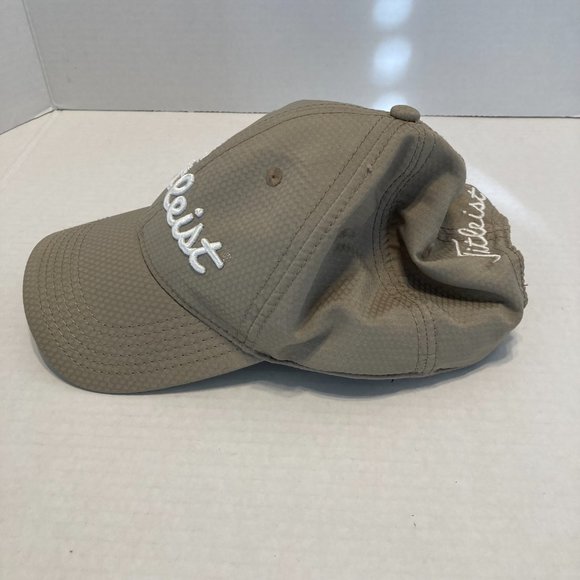 Titleist Golf Beige Khaki Baseball Cap Adjustable Strap Hat Great Condition - Picture 2 of 10